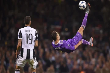 Best Bicycle Kick In Football History Moments