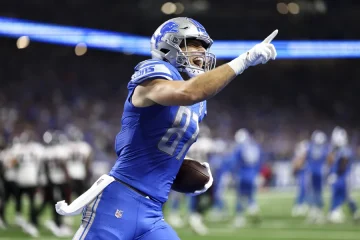 Which Football Team Has Never Won A Superbowl